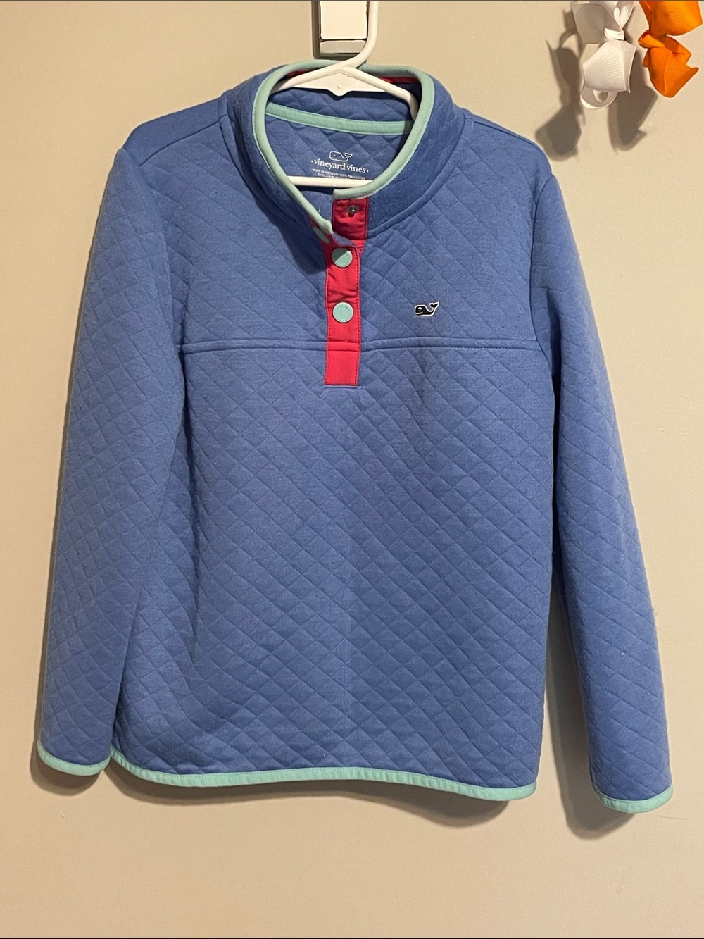 Vineyard Vines Girls' Quilted Blue Pullover with Pink Placket small 7-8